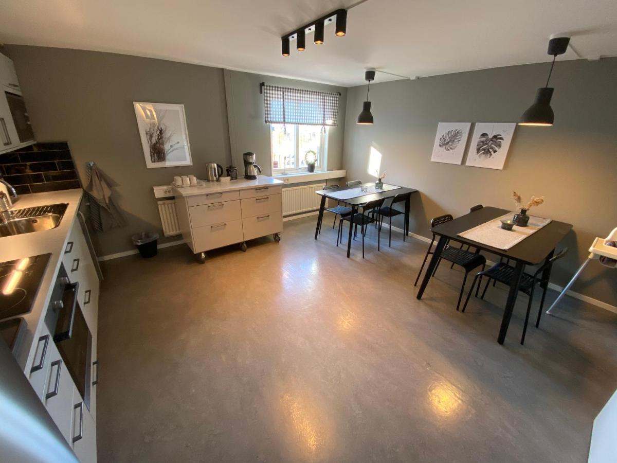 De La Gardie Park Vandrarhem Hostel Lidköping Extérieur photo
