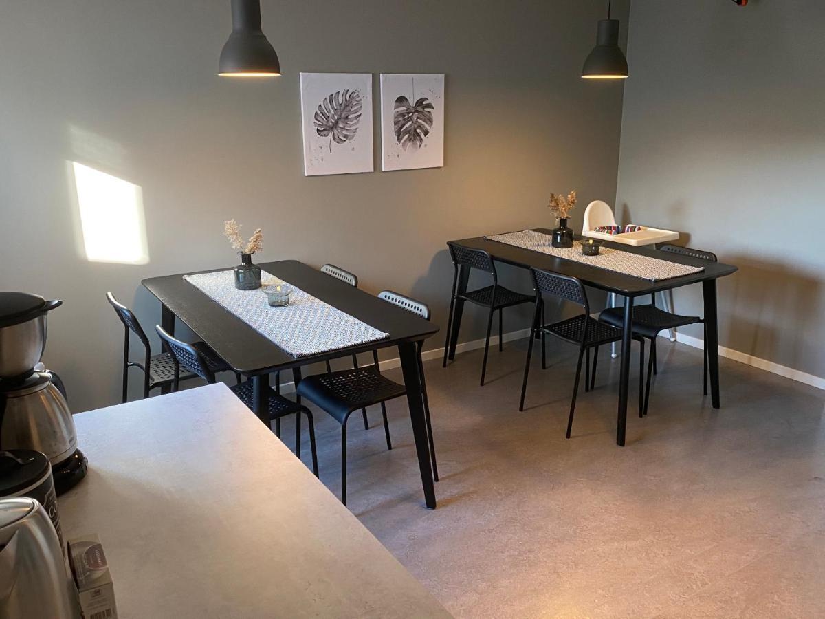 De La Gardie Park Vandrarhem Hostel Lidköping Extérieur photo