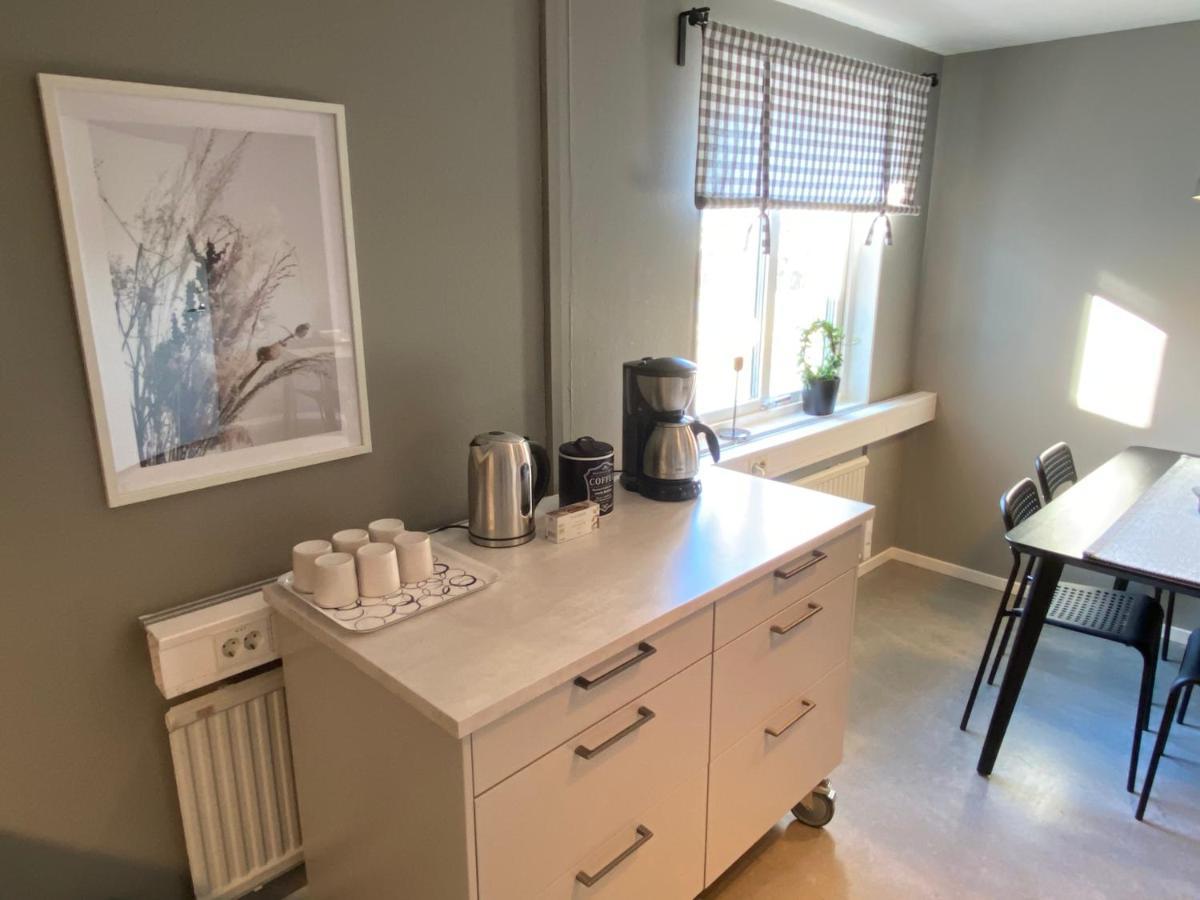 De La Gardie Park Vandrarhem Hostel Lidköping Extérieur photo