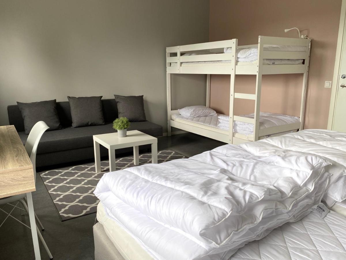 De La Gardie Park Vandrarhem Hostel Lidköping Extérieur photo