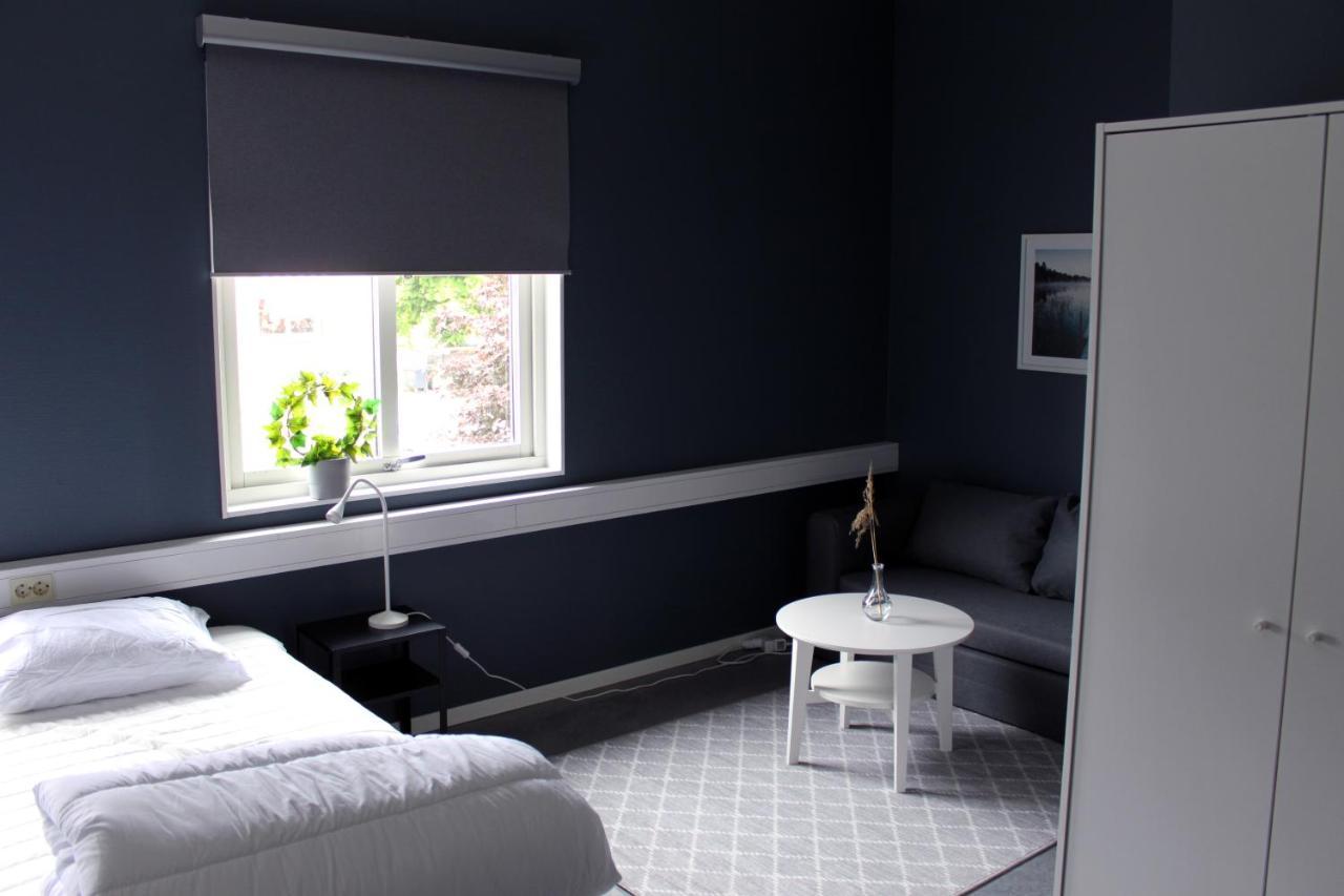 De La Gardie Park Vandrarhem Hostel Lidköping Extérieur photo