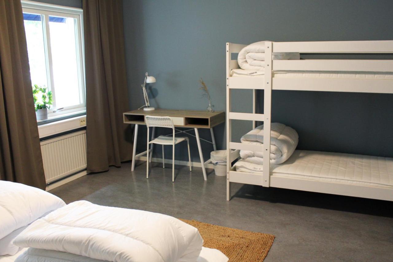 De La Gardie Park Vandrarhem Hostel Lidköping Extérieur photo