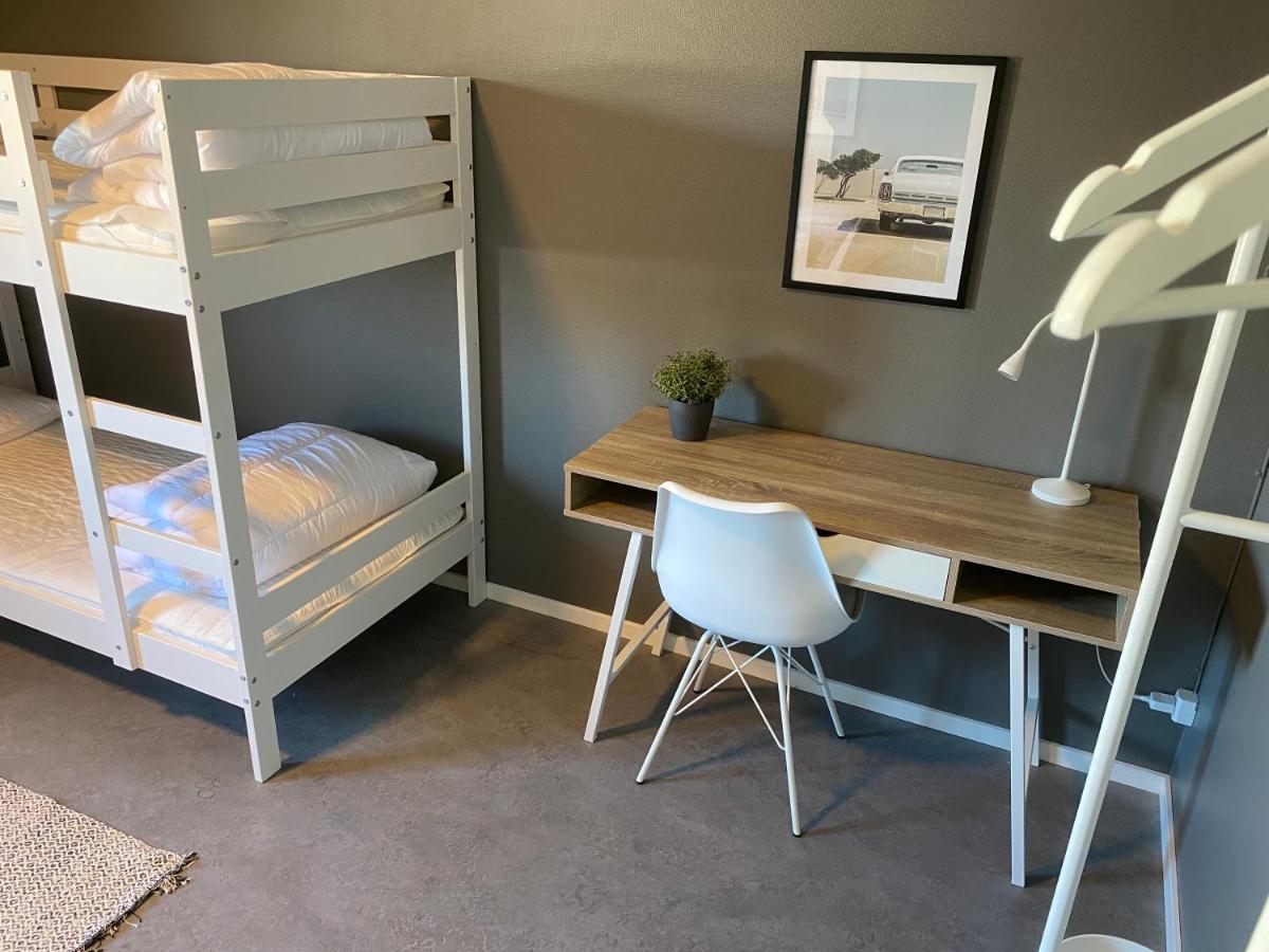 De La Gardie Park Vandrarhem Hostel Lidköping Extérieur photo